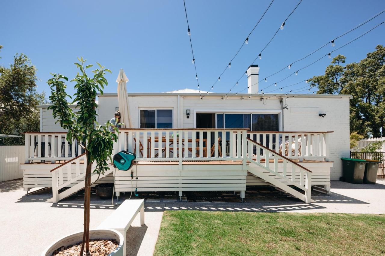 Lexton House - Luxurious Cottage Parkes Exterior photo